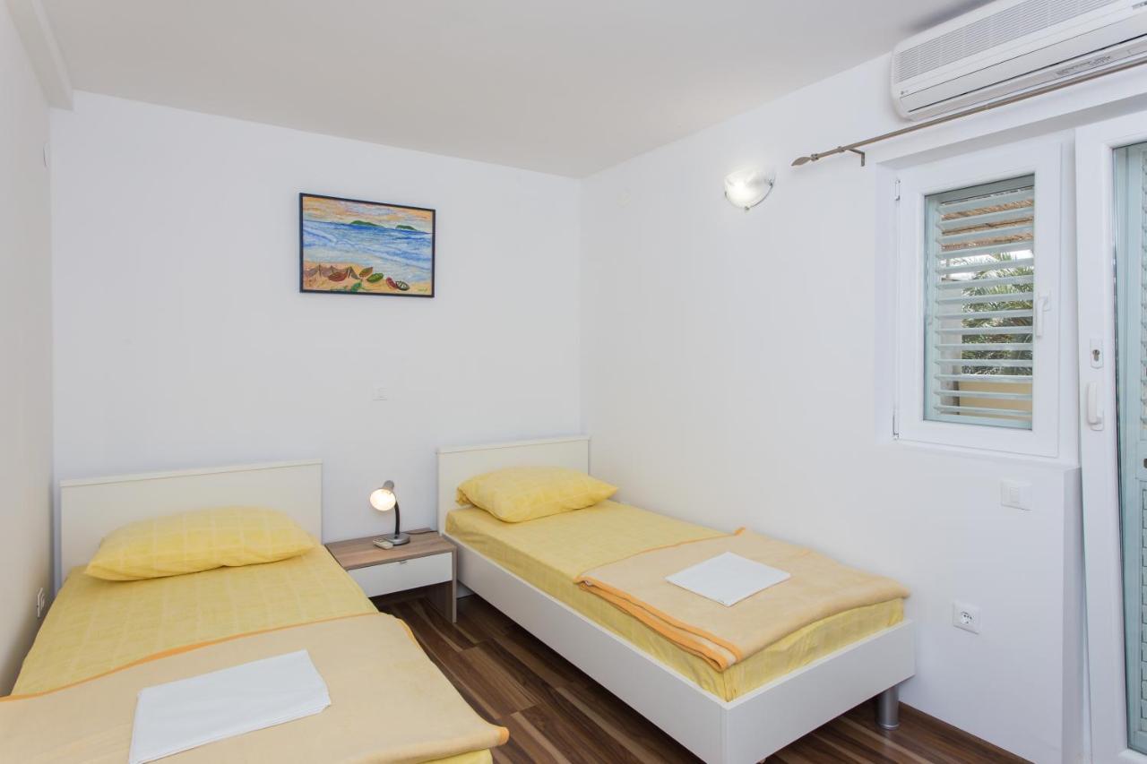 Apartments Djurkovic Mlini Exterior photo